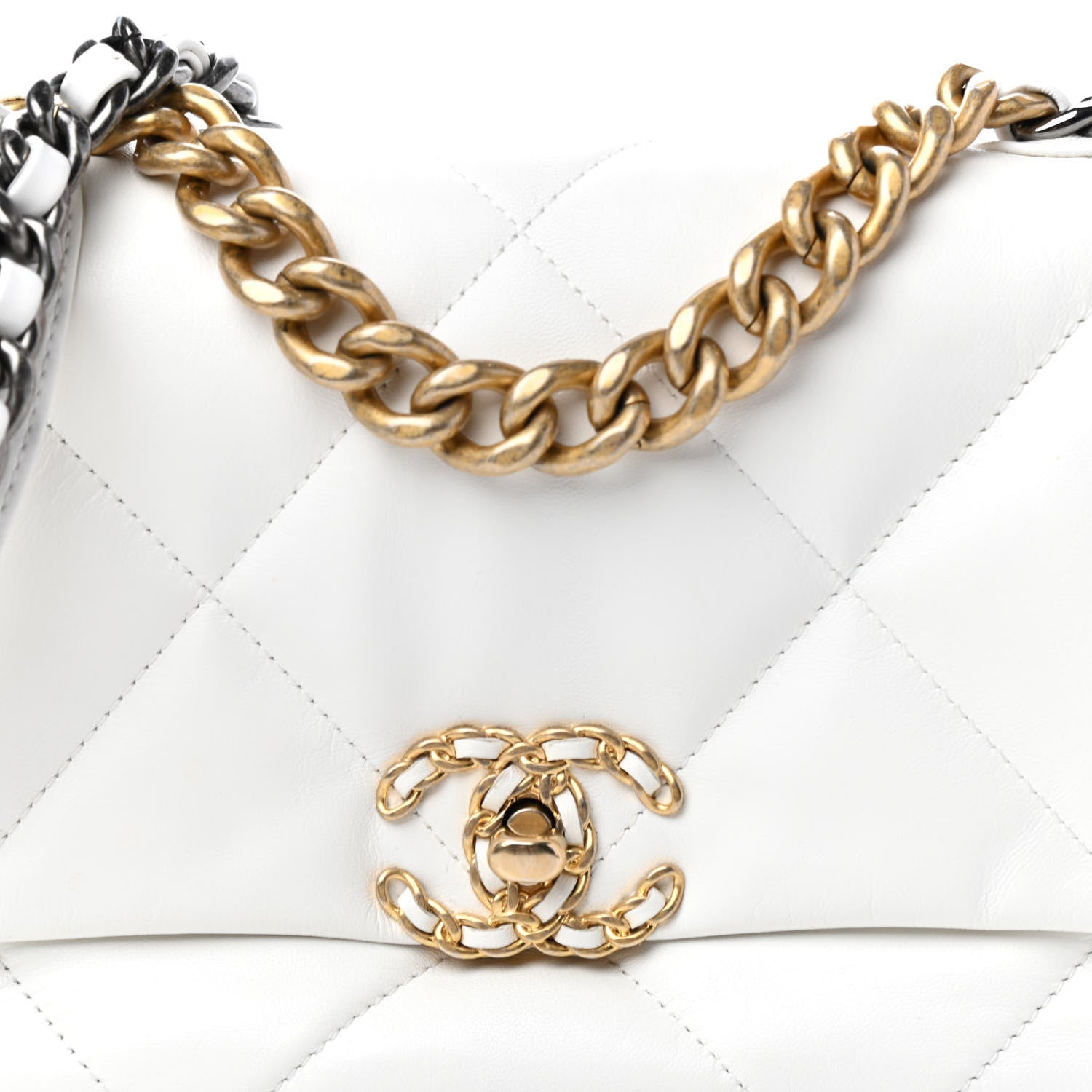 Chanel Shiny Goatskin Quilted Medium Chanel 19 Flap White 10 of 11