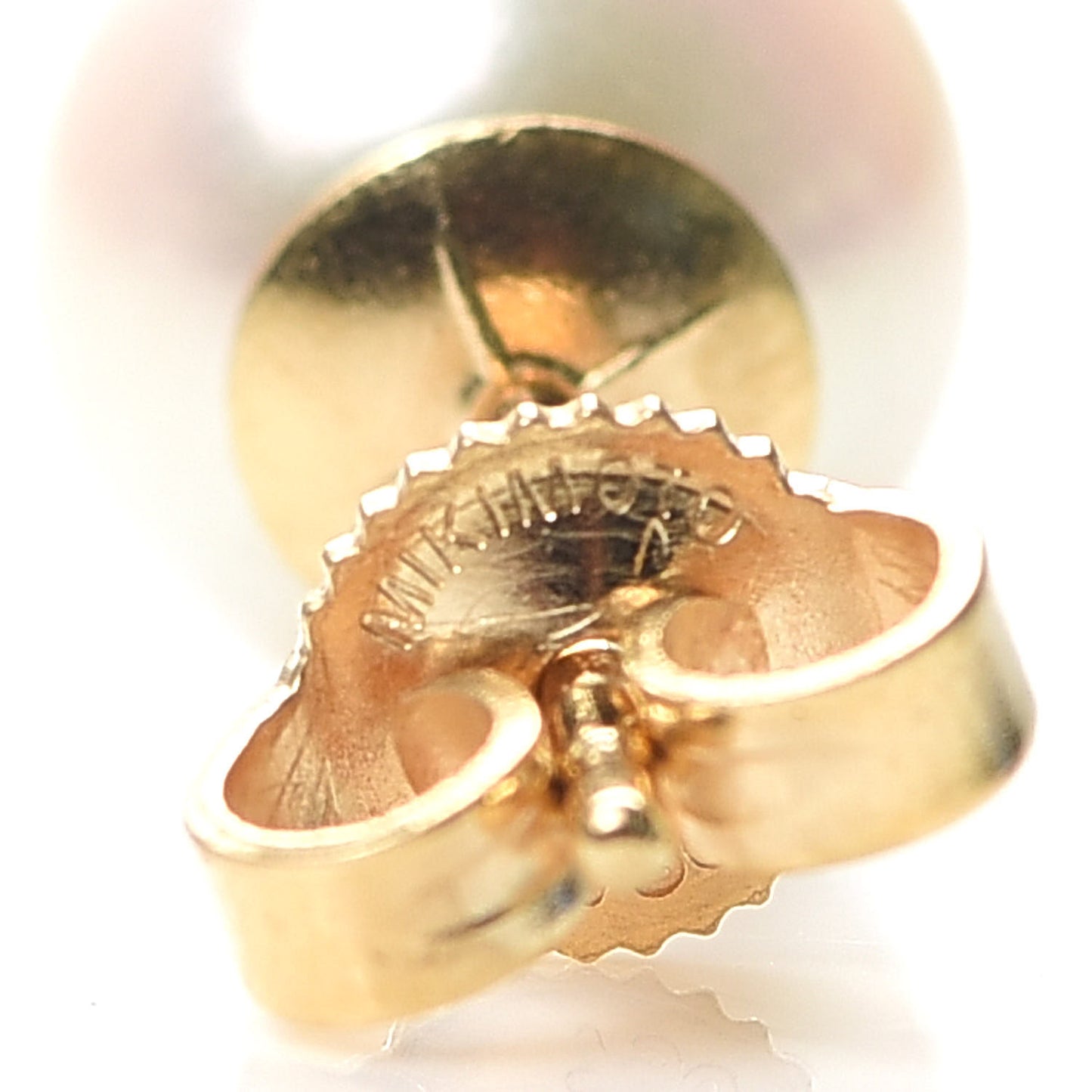 18K Yellow Gold 8-8.5mm Akoya Pearl Stud Earrings