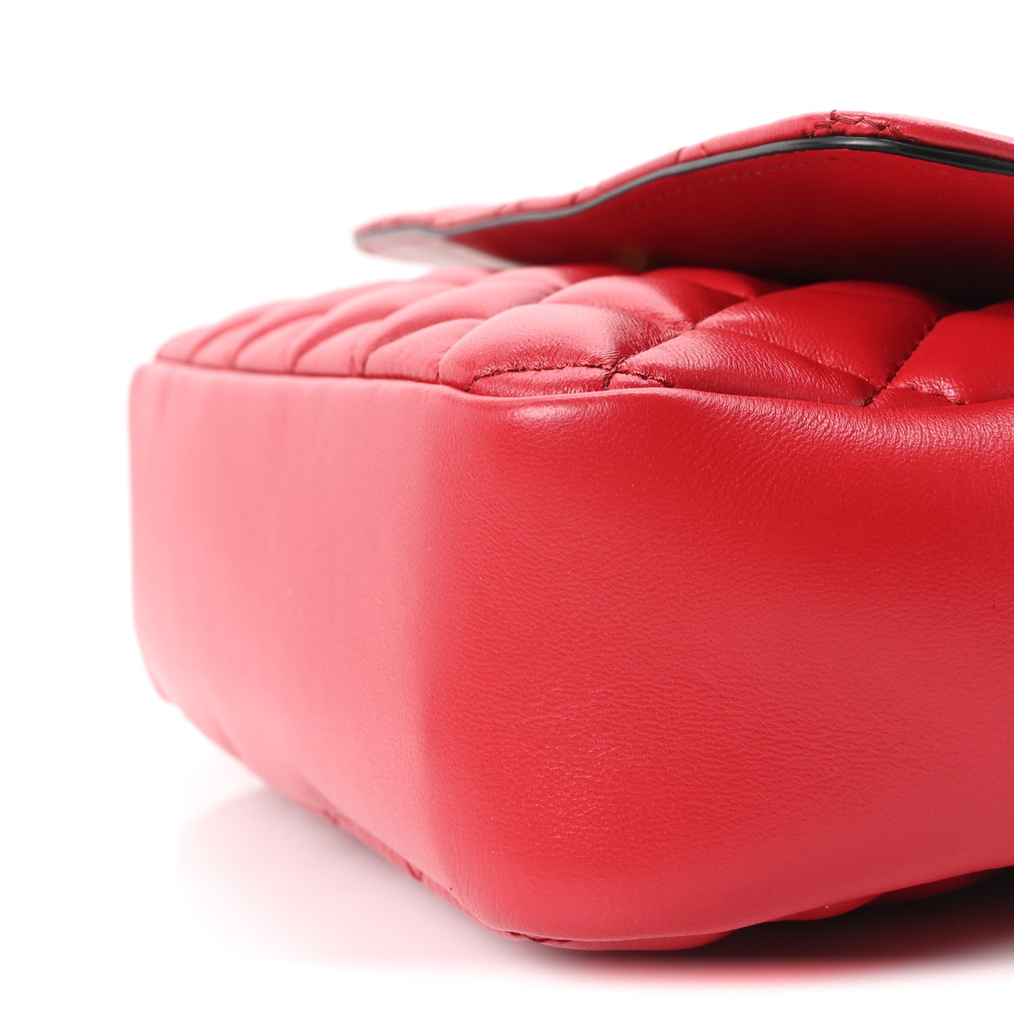 Nappa Quilted Medusa Chain Crossbody Red