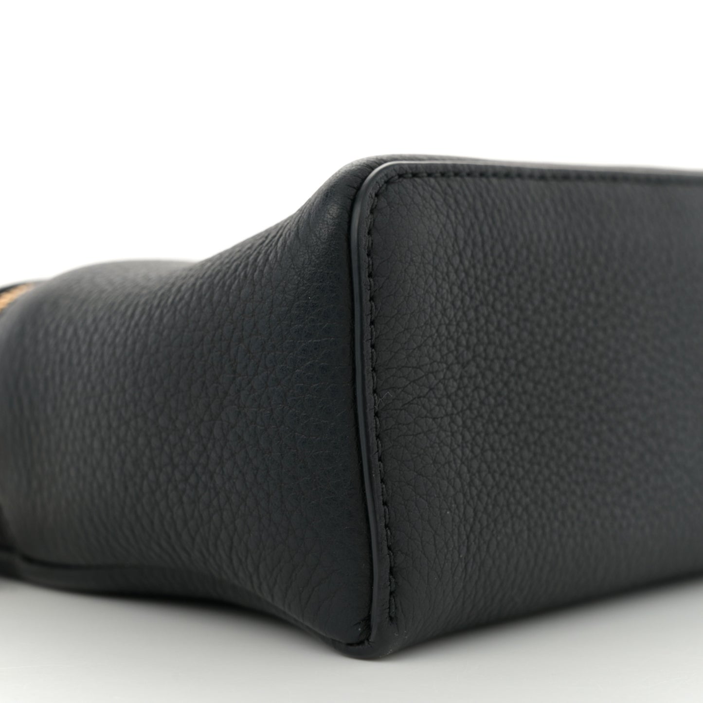 Grained Calfskin L19 Extra Pocket Pouch Black