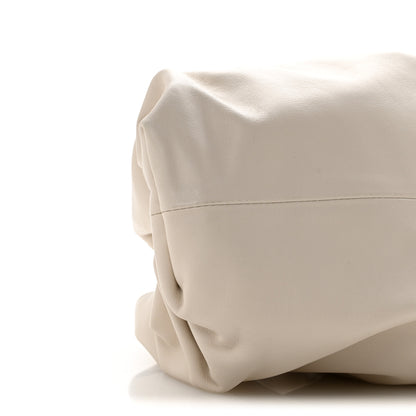 Bottega Veneta Smooth Butter Calf The Pouch Oversized Clutch Plaster 9 of 10
