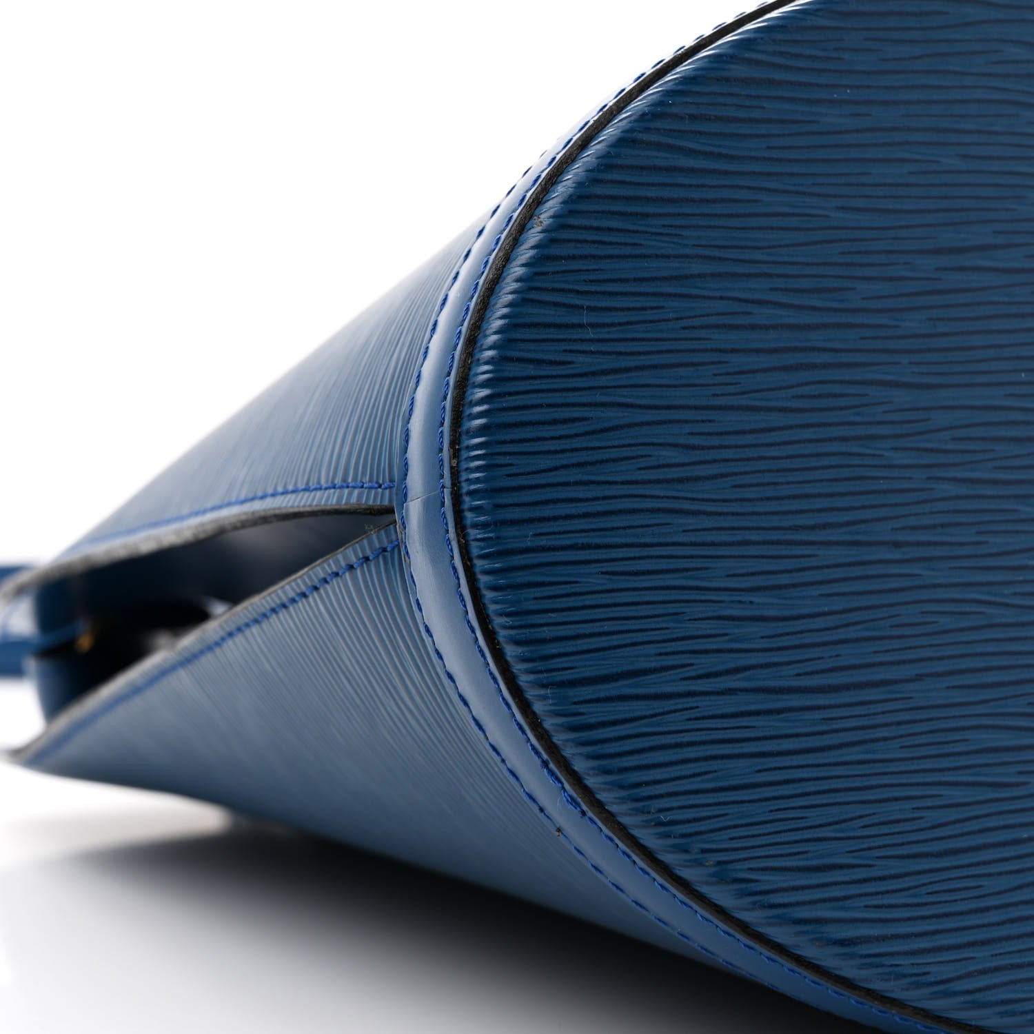 Louis Vuitton Epi Cluny Toledo 9 of 12