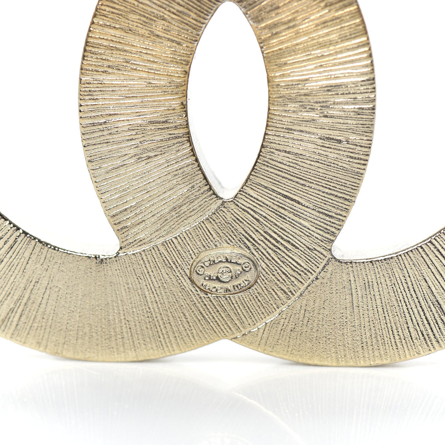 Metal Quilted CC Brooch Silver Gold