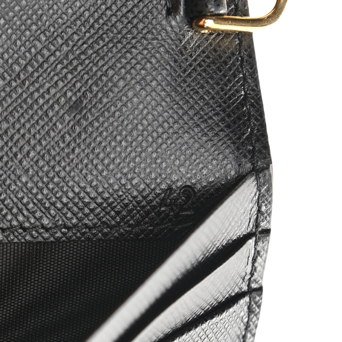 Saffiano Metal Oro Mini Bag Black