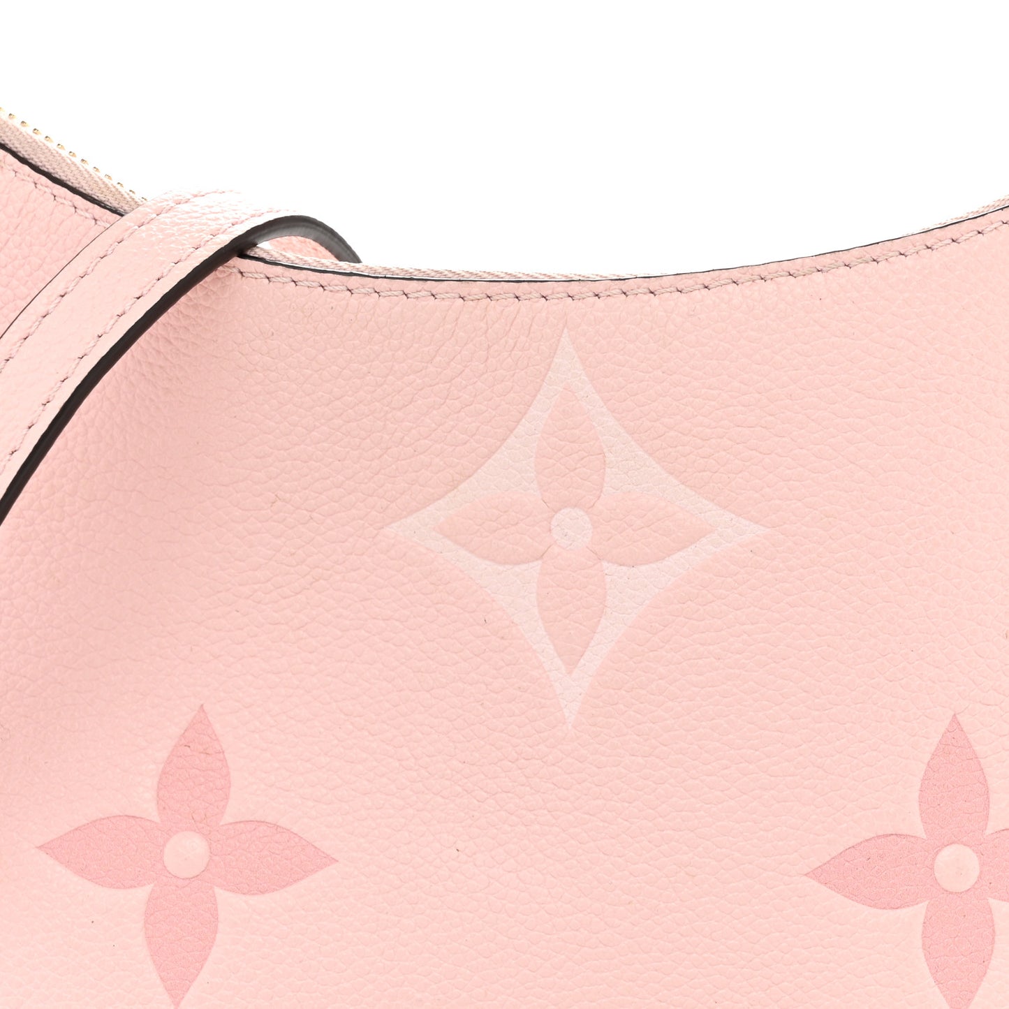 Empreinte Monogram Giant By The Pool Marshmallow Hobo PM Bouton De Rose