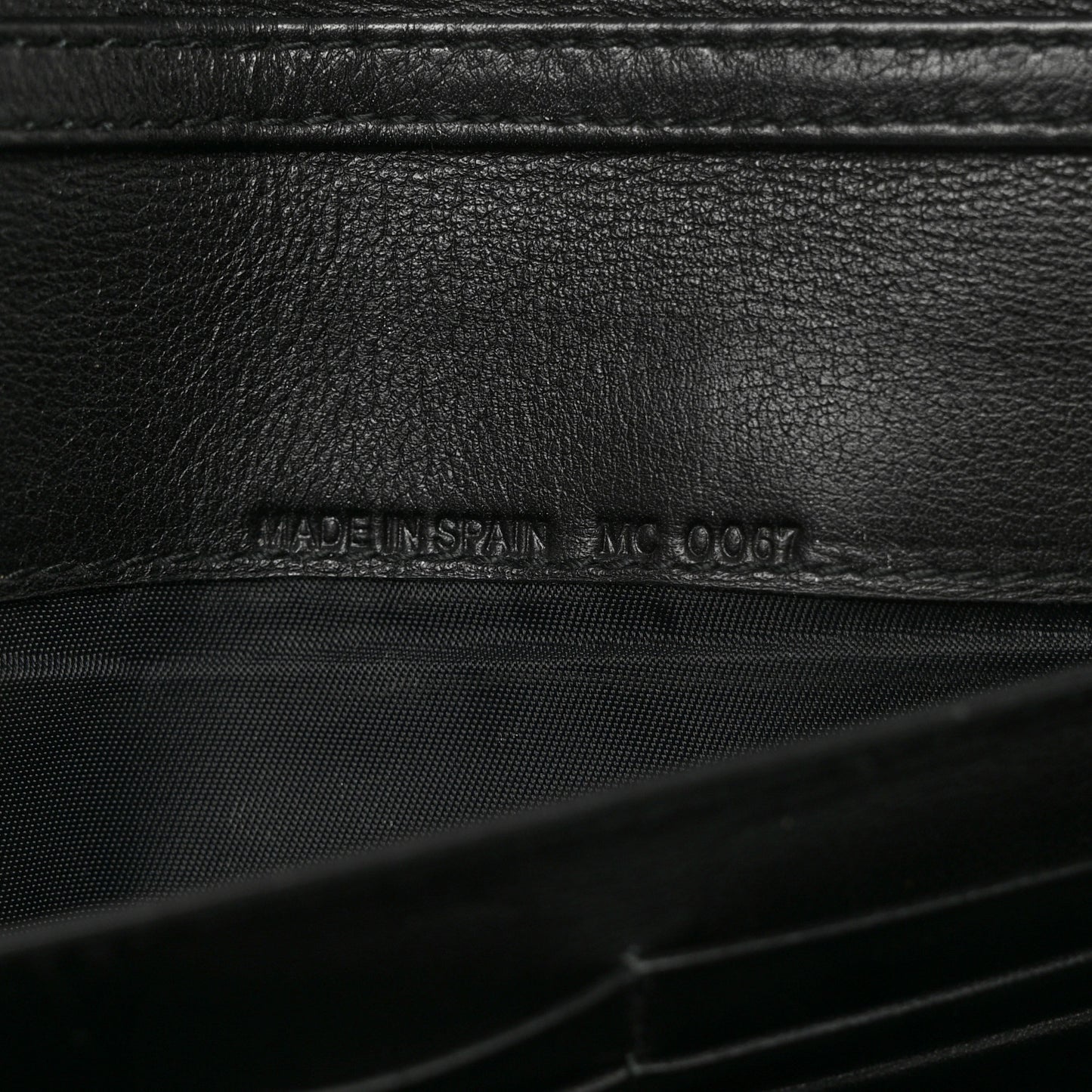 Monogram Chain Flap Black