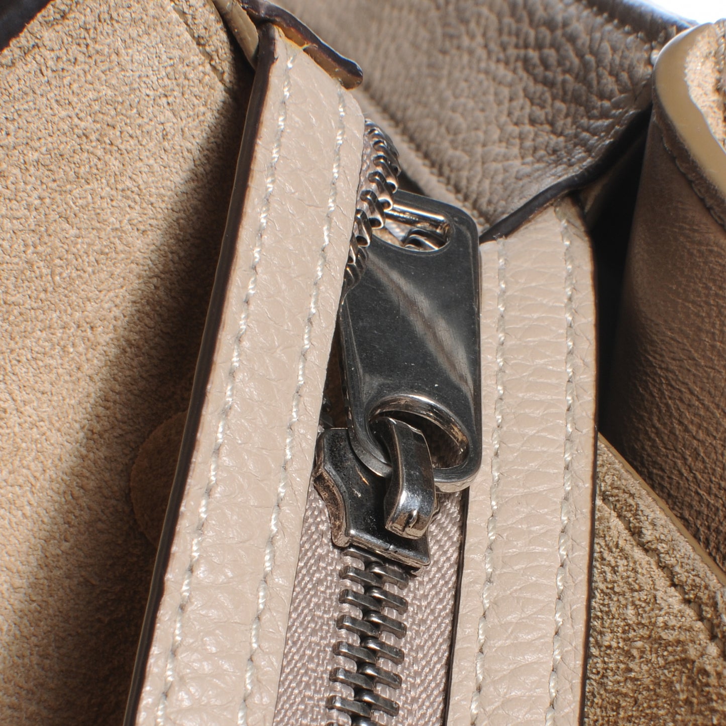 Calfskin Suede Large Trapeze Dune