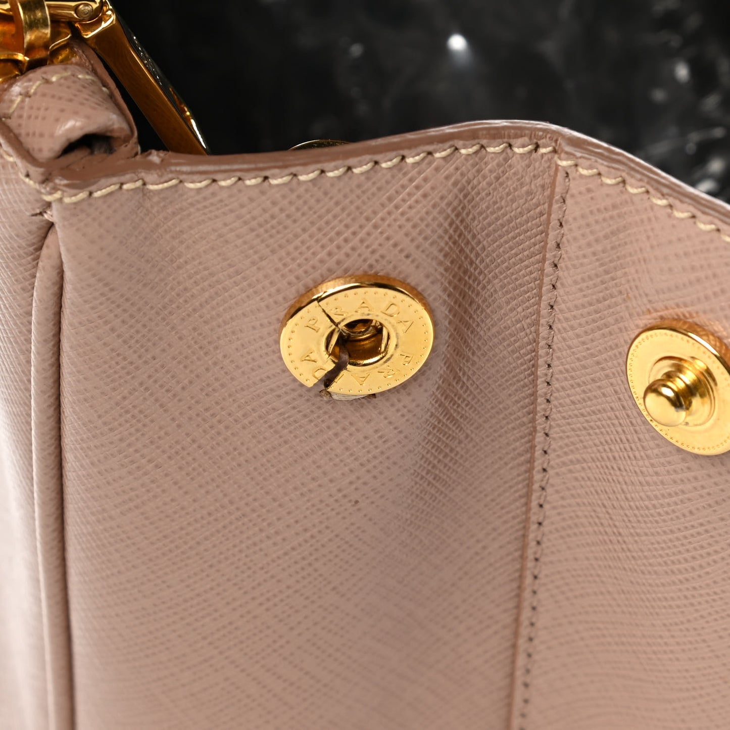 Saffiano Small Galleria Double Zip Tote Cammeo