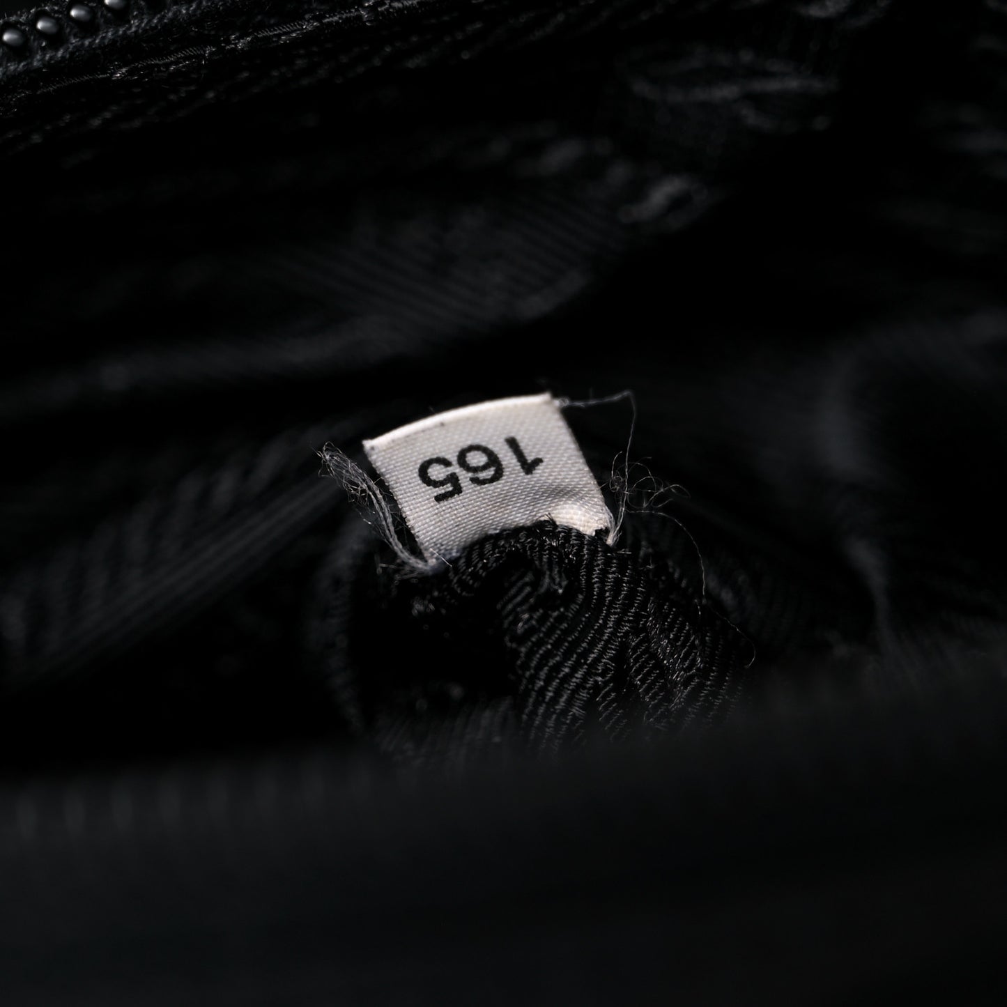 Nylon Vela Messenger Black