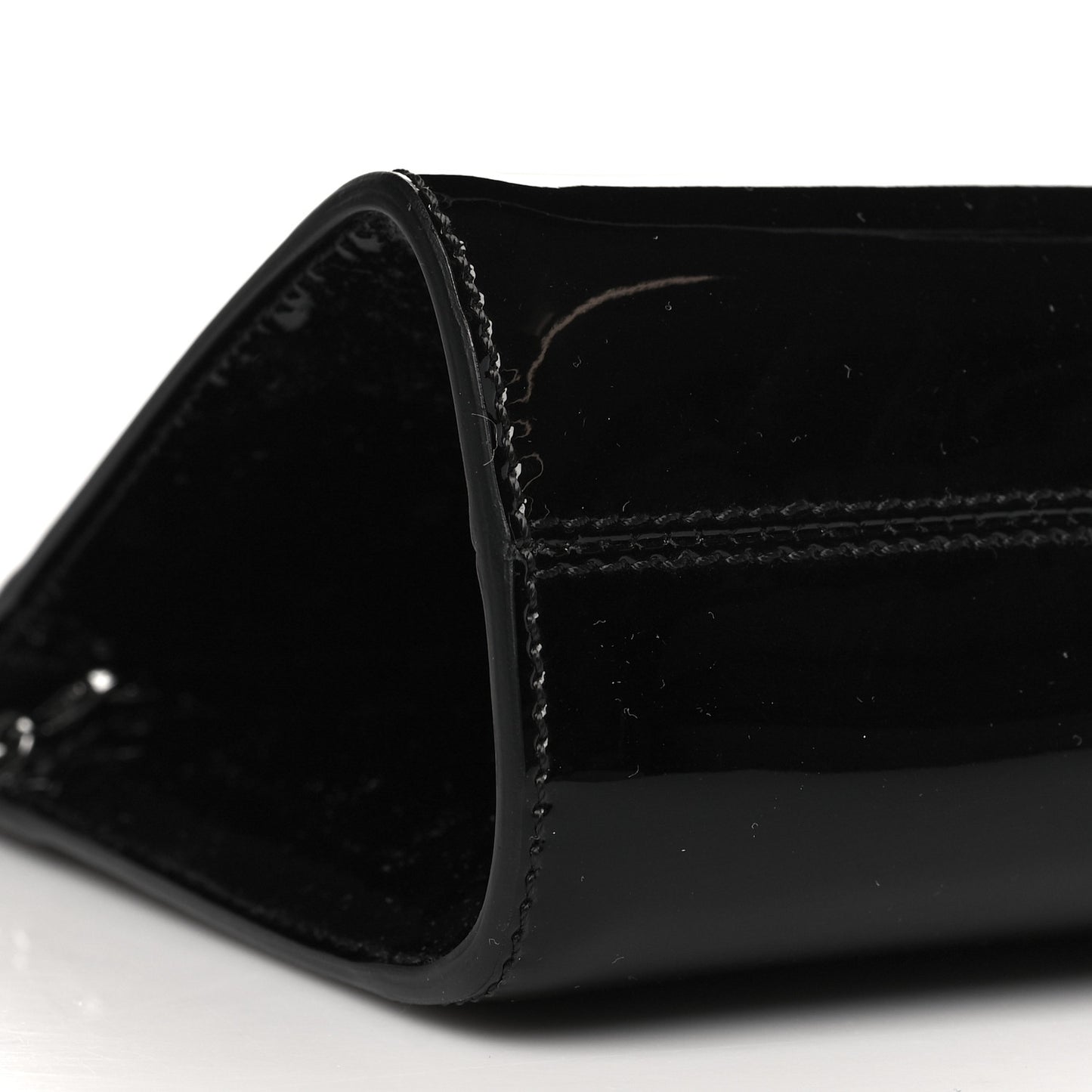 Patent Cosmo T Lock Chain Bag Black