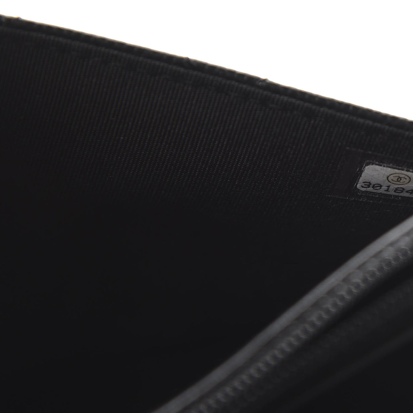 Caviar Quilted CC Filigree Wallet On Chain WOC Black