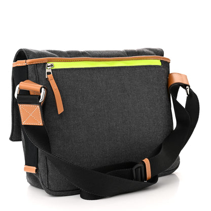Loewe Canvas Calfskin Eye/LOEWE/Nature Messenger Bag Black Green 3 of 12