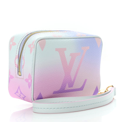 Louis Vuitton Monogram Giant Spring In The City Wapity Case Sunrise Pastel 2 of 5