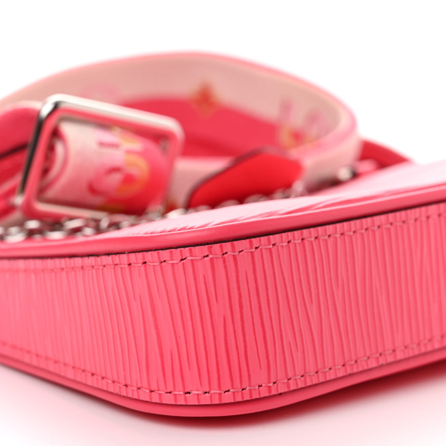 Epi Easy Pouch On Strap Dragon Fruit