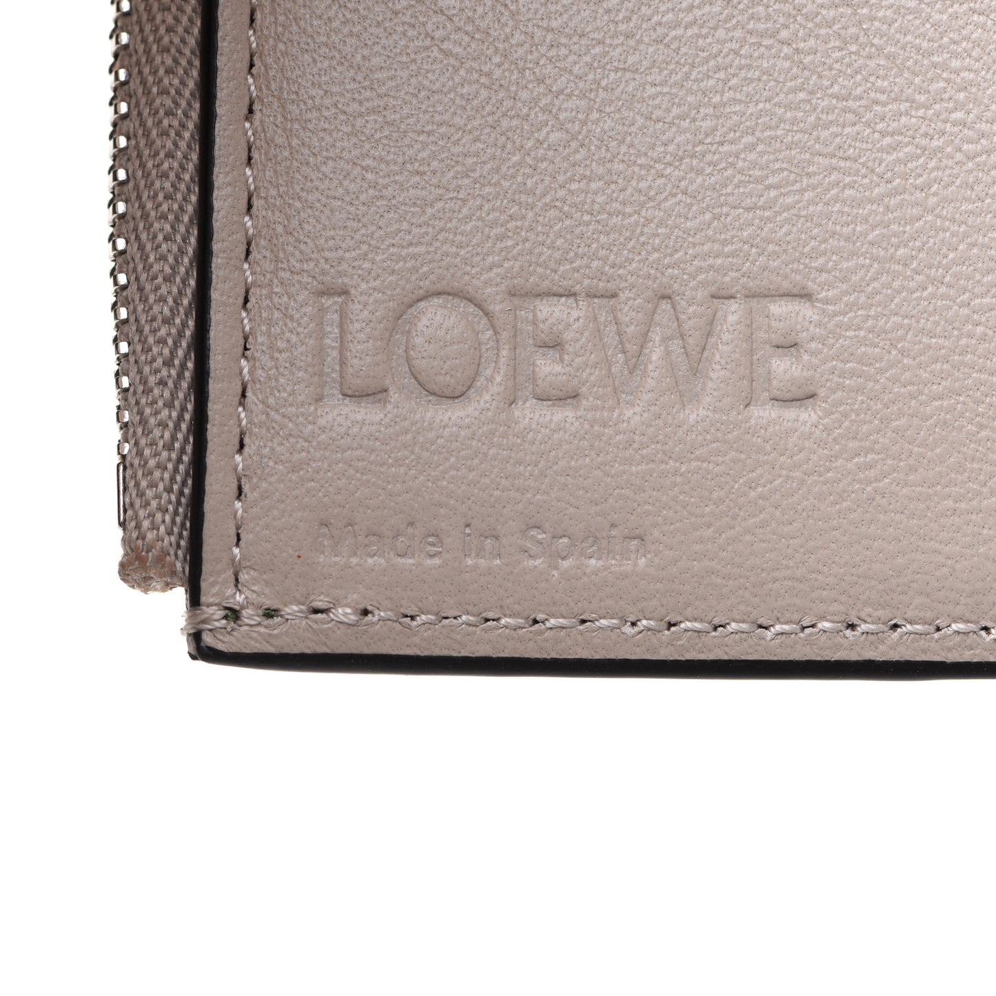 Grained Calfskin Small Vertical Wallet Rosemary Tan