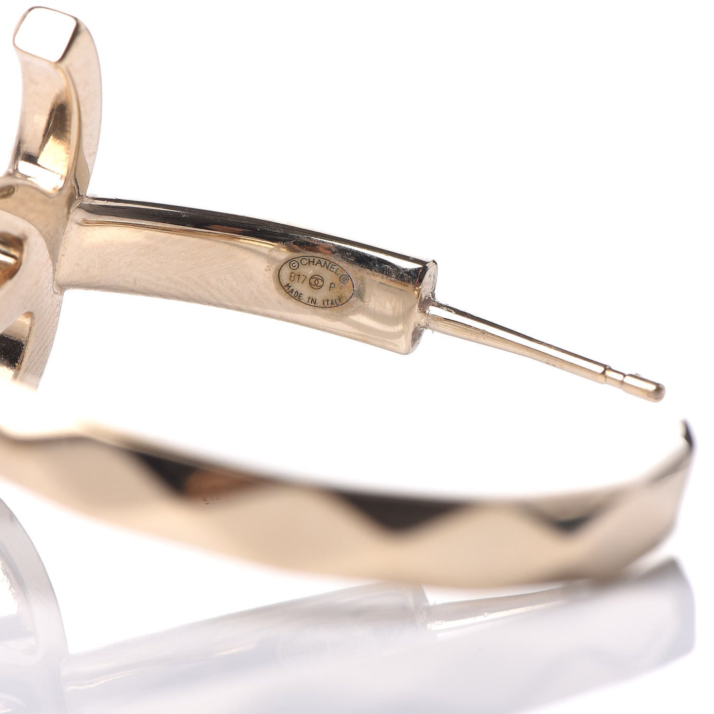 Metal Textured CC Hoop Earrings Gold