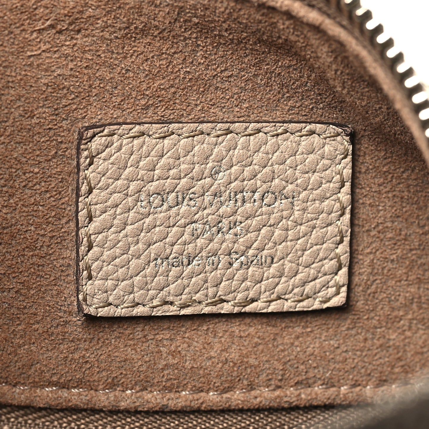 Mahina Beaubourg Hobo MM Galet