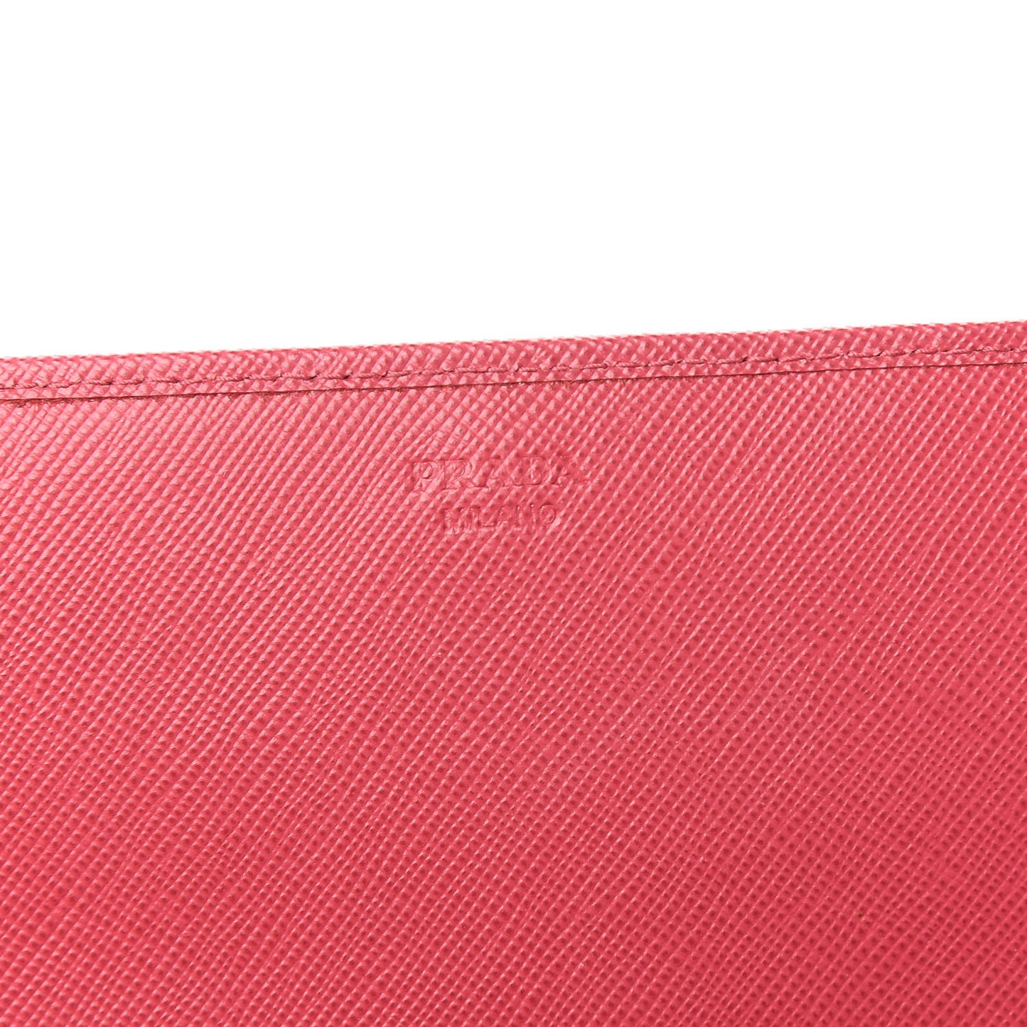 Saffiano Metal Oro Chain Wallet Peonia