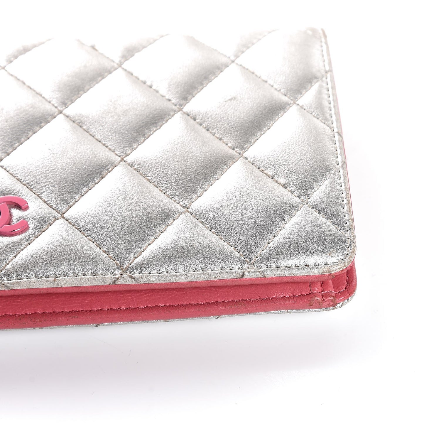 Metallic Lambskin Quilted Yen Wallet Silver Pink