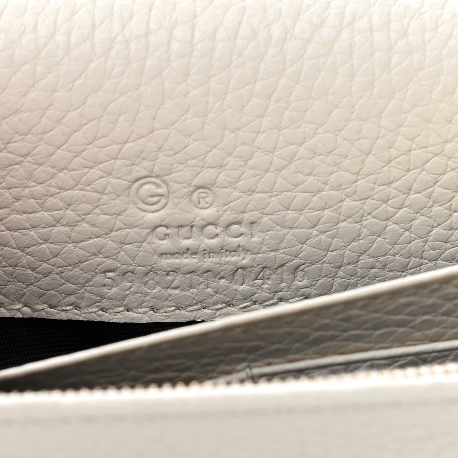 Gucci Pebbled Calfskin Soho Wallet on Chain Ivoire 6 of 8