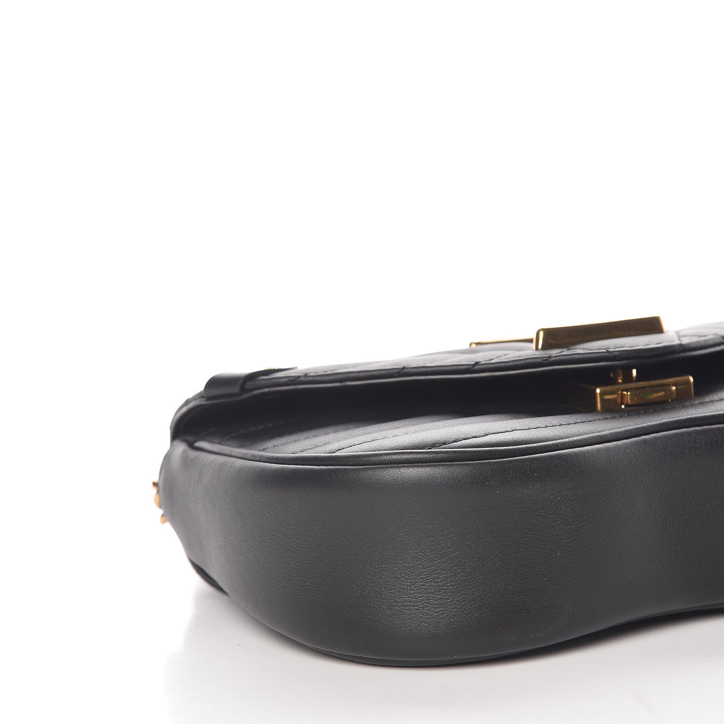 Calfskin New Wave Chain PM Black