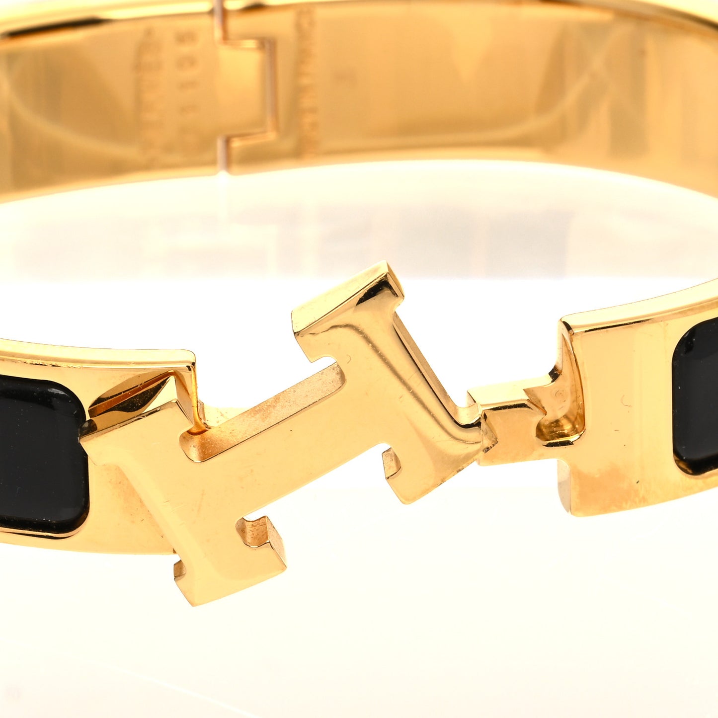 Enamel Narrow Clic Clac H Bracelet PM Black