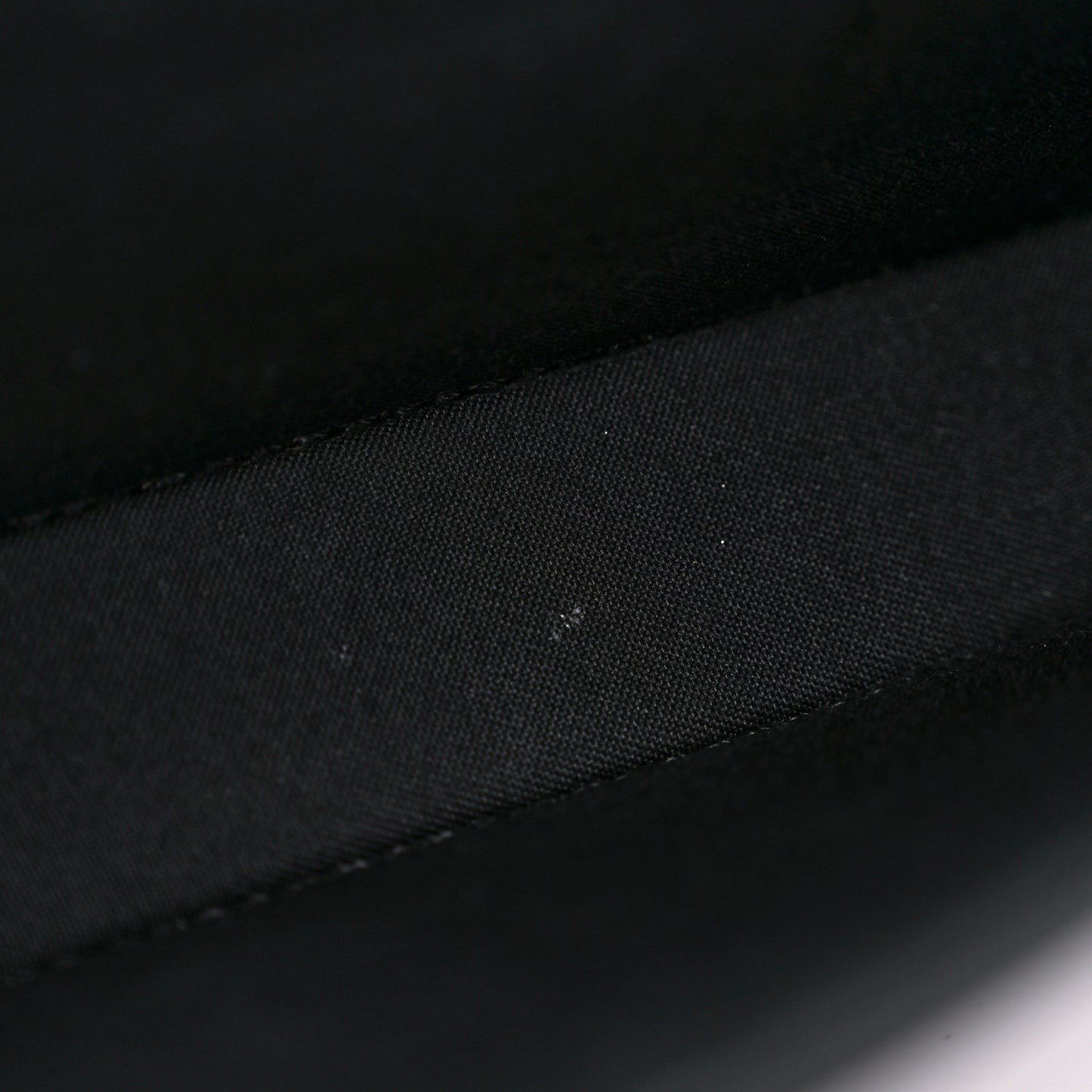 Vitello Grace Matte Fendigraphy Wallet On Chain Black