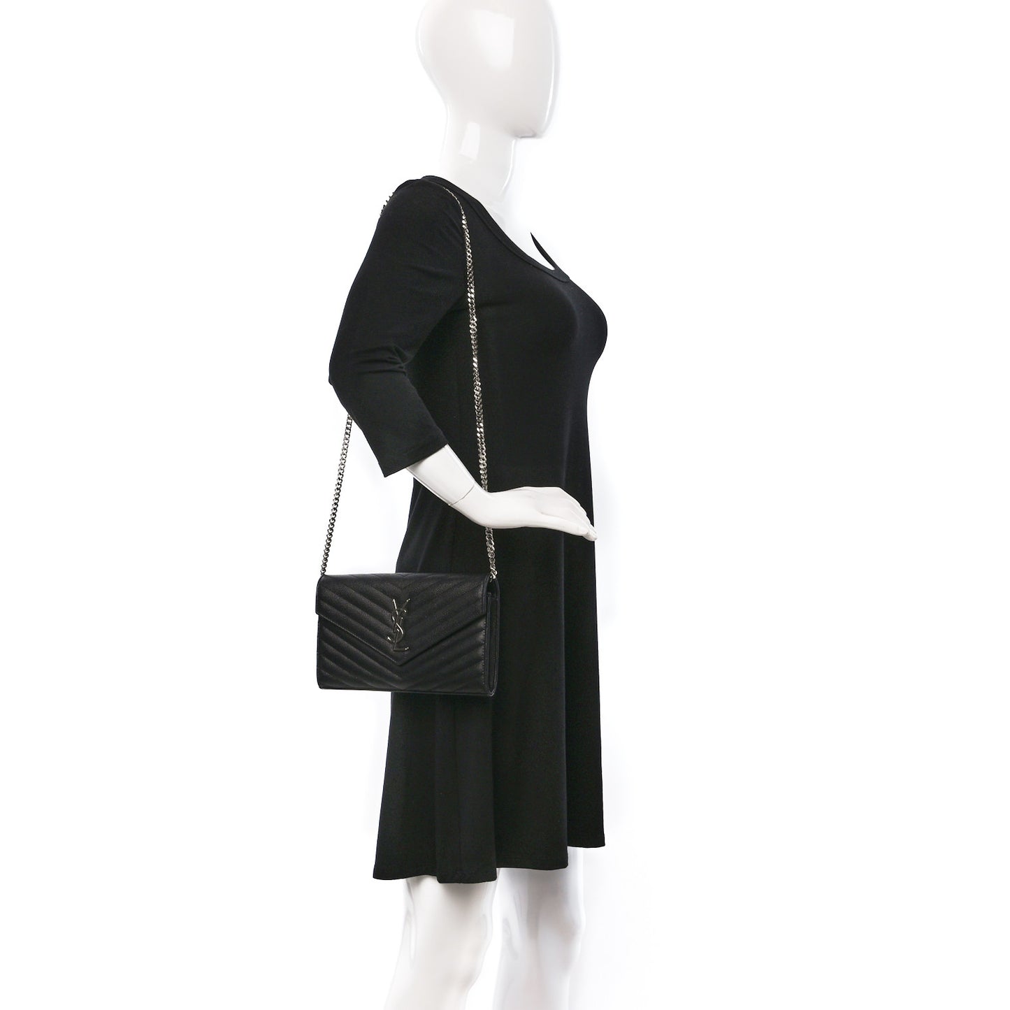 Grain De Poudre Matelasse Chevron Monogram Chain Wallet Black