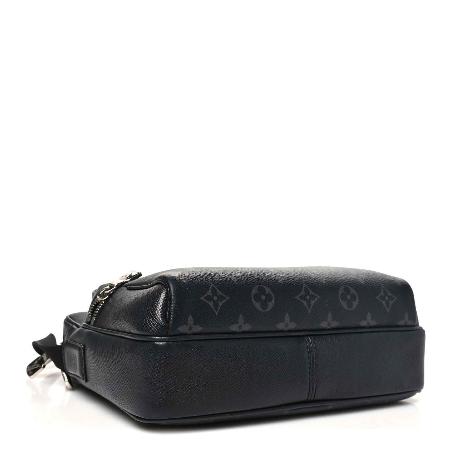 Taiga Monogram Eclipse Outdoor Messenger Black