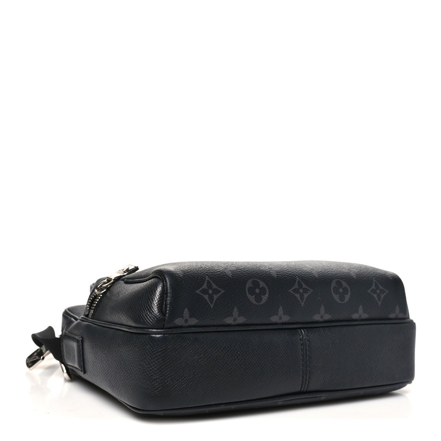 Louis Vuitton Taiga Monogram Eclipse Outdoor Messenger Black 4 of 11