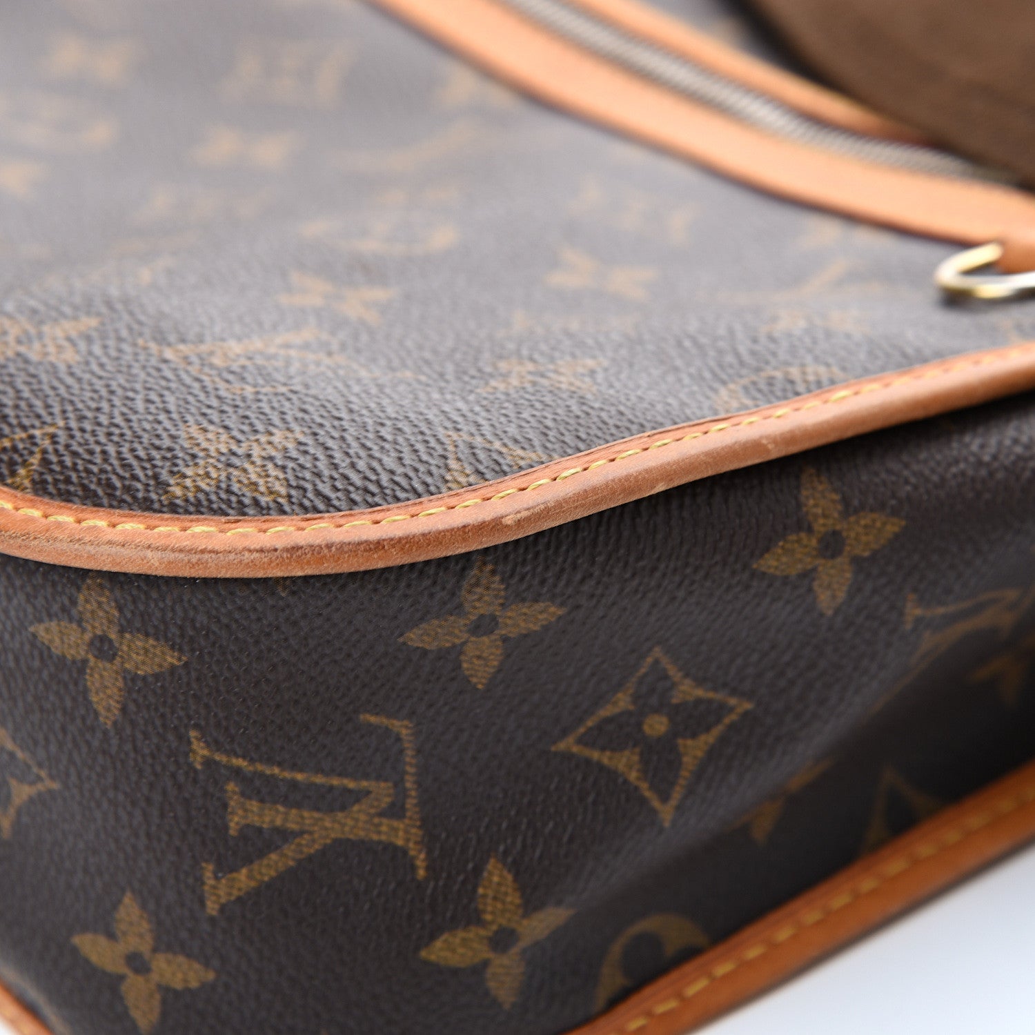 Louis Vuitton Monogram Bosphore PM Messenger 18 of 19