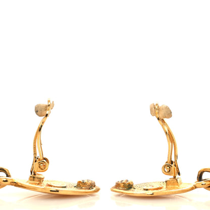 Chanel Textured CC Clip On Earrings Gold 3 of 5