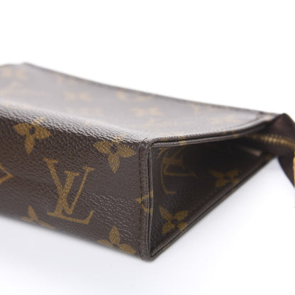 Louis Vuitton Monogram Toiletry Pouch 15 8 of 9