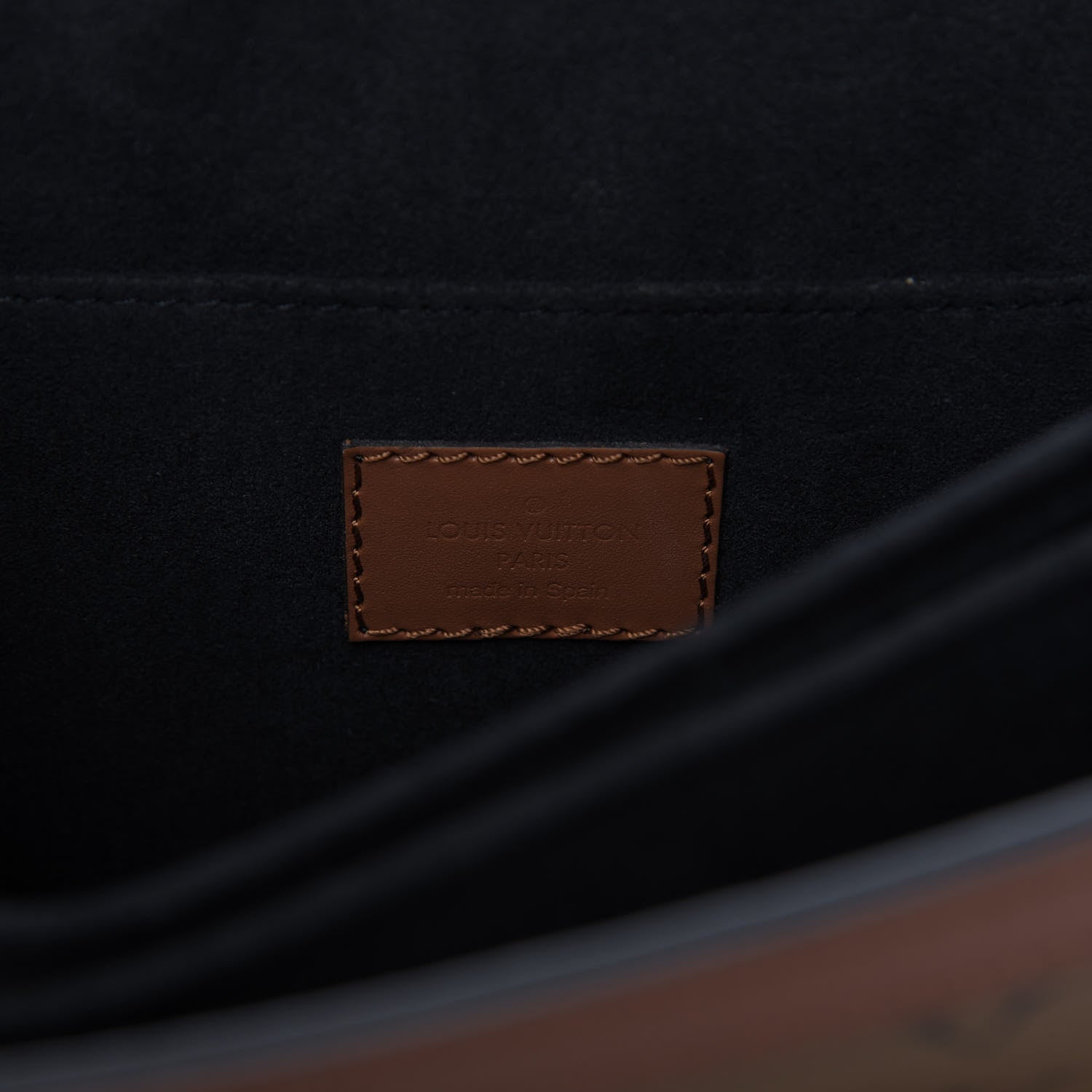 Louis Vuitton Reverse Monogram Dauphine MM 8 of 9