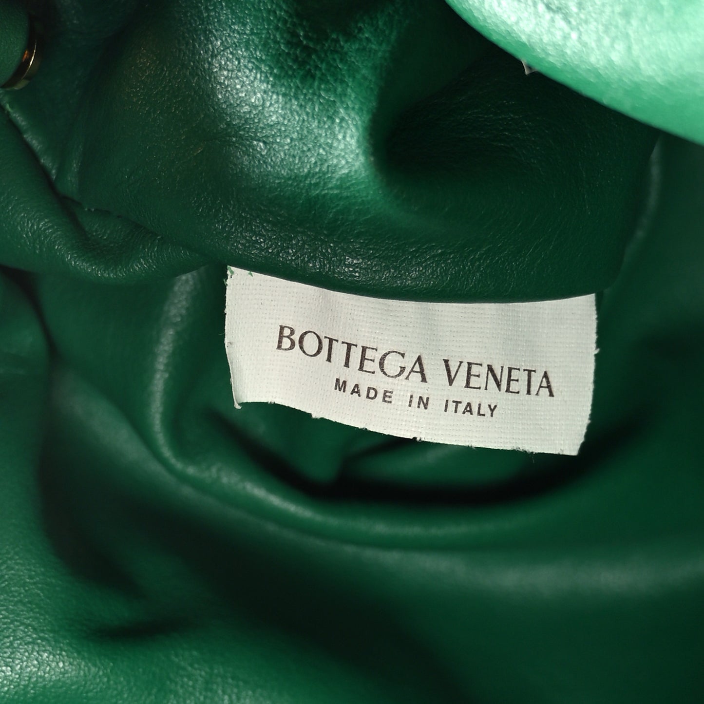 Calfskin The Pouch Chain Racing Green