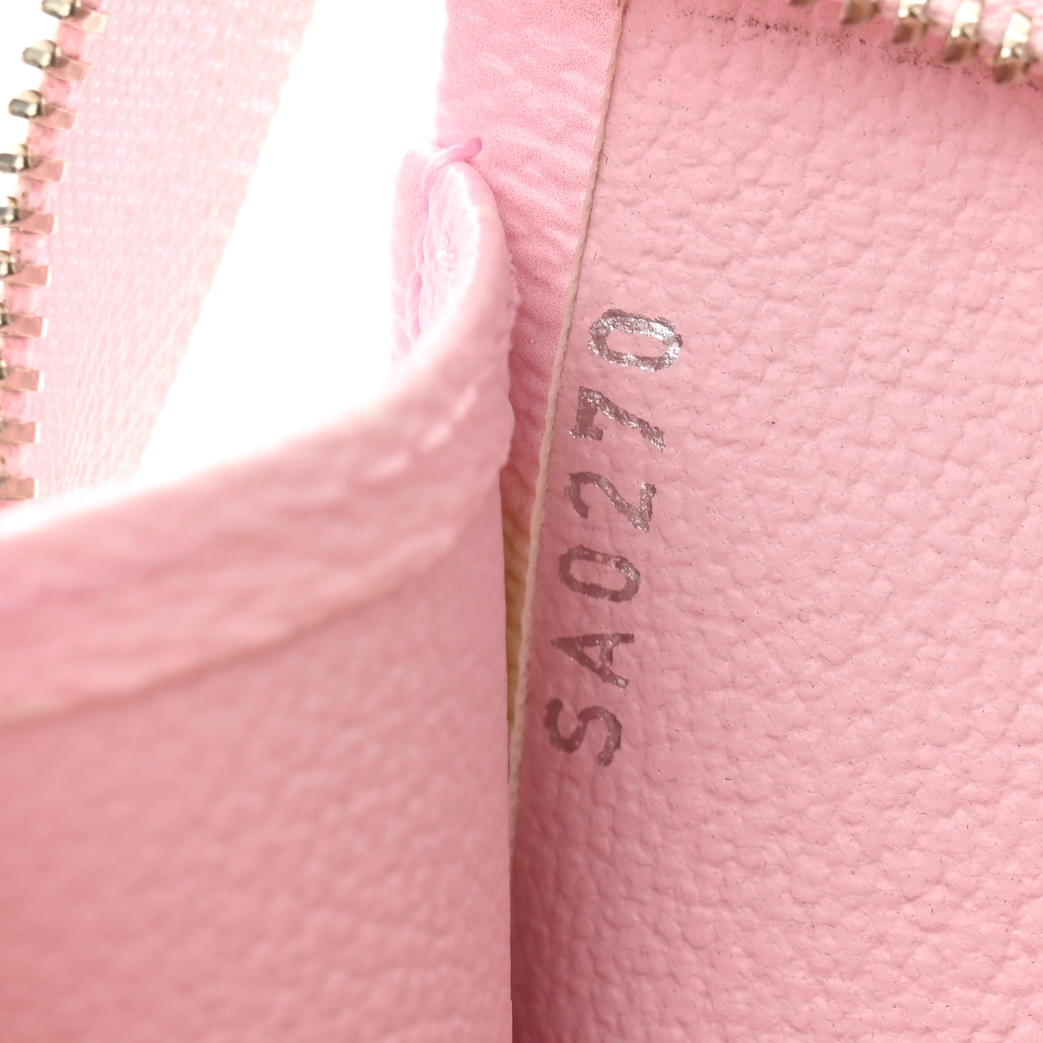 Louis Vuitton Monogram Escale Toiletry Pouch 26 Pastel 7 of 8