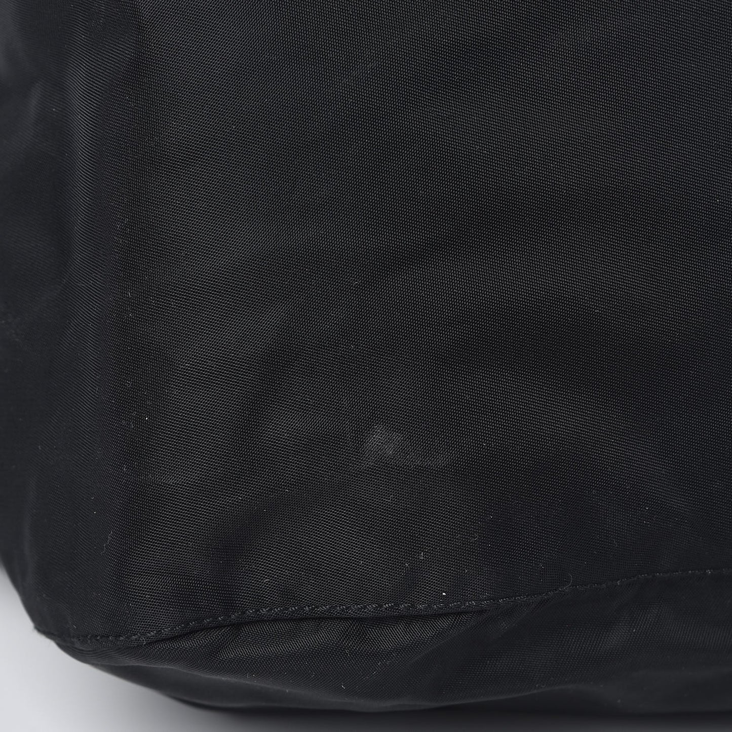 Nylon Vela Messenger Bag Black
