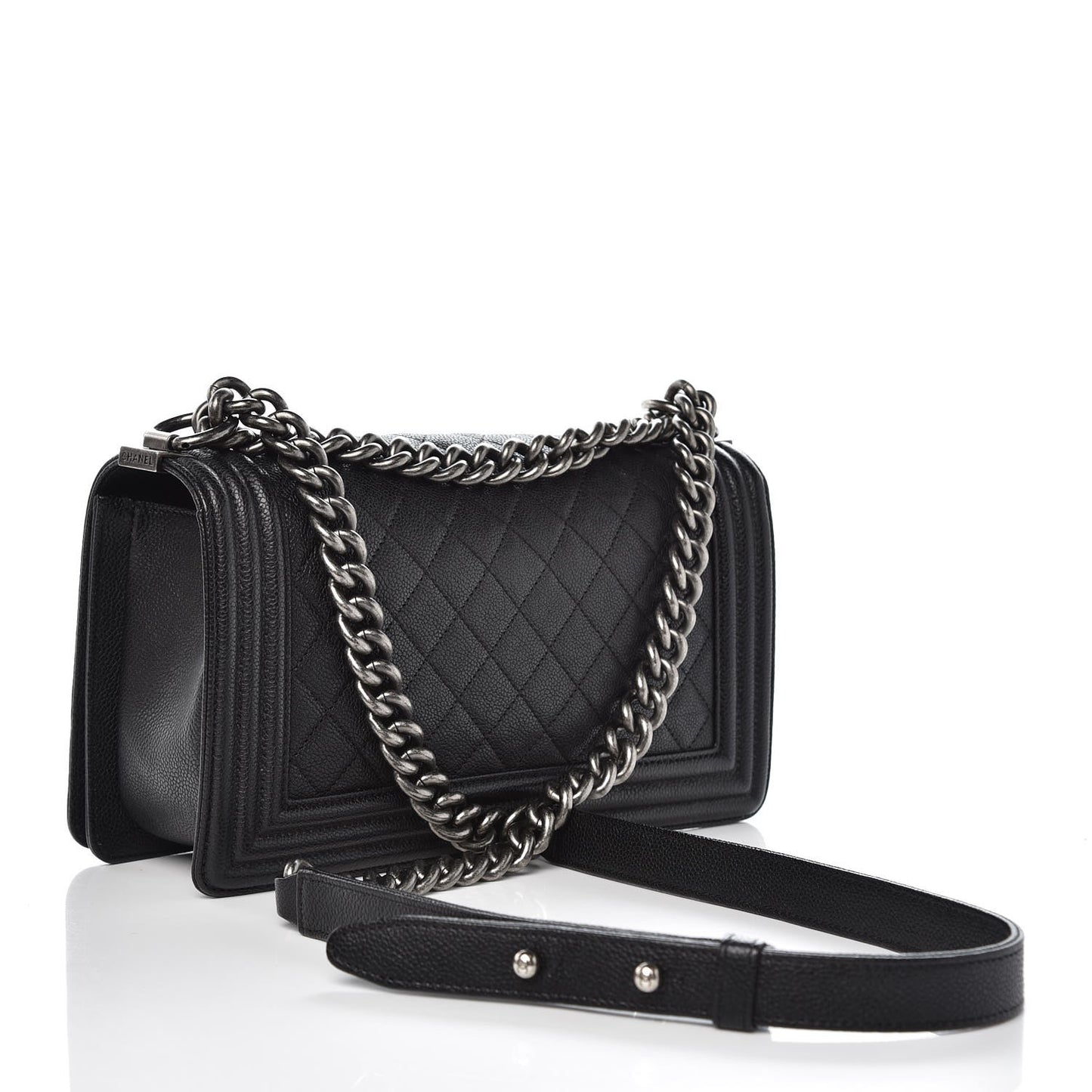 Caviar Quilted Medium Boy Flap Black