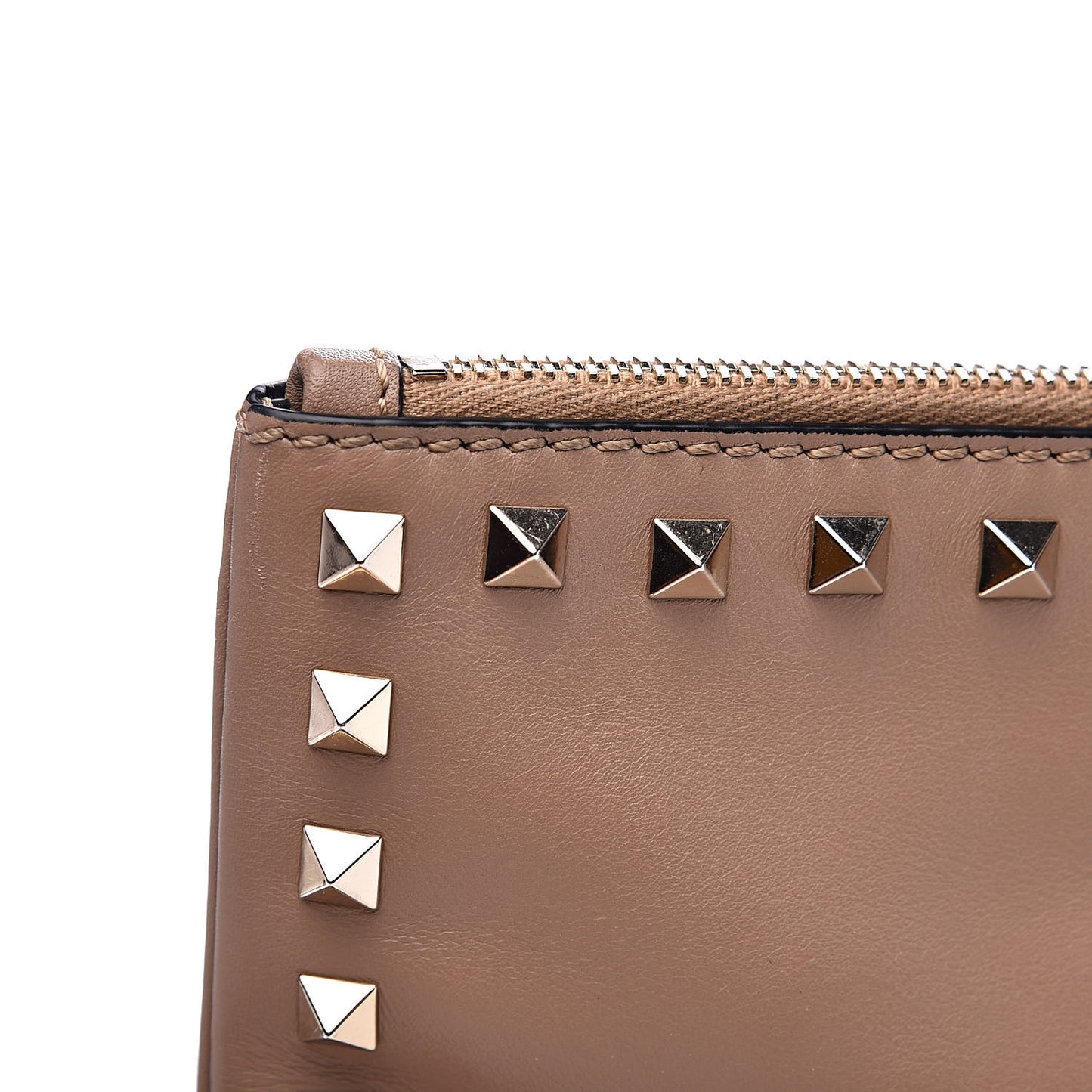 Vitello Large Rockstud Zip Wristlet Pouch Poudre