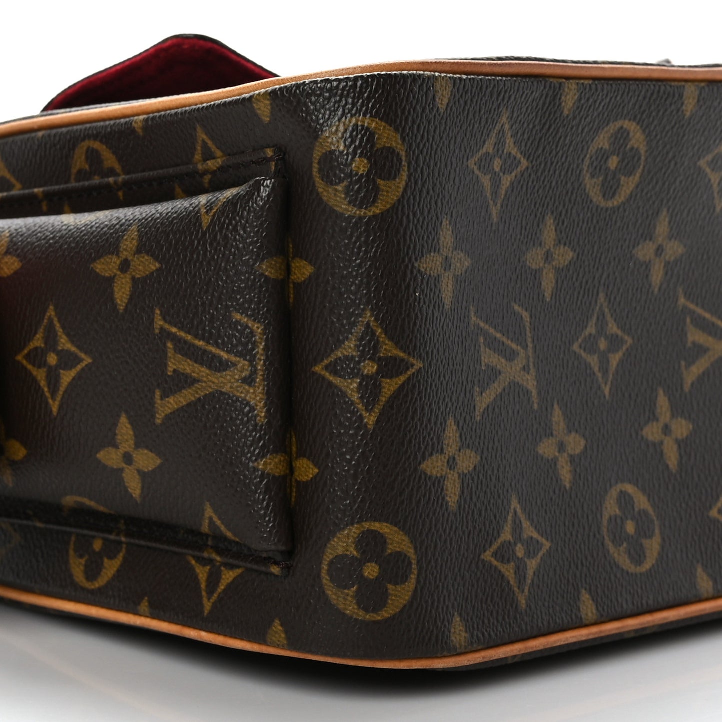 Monogram Excentri-Cite
