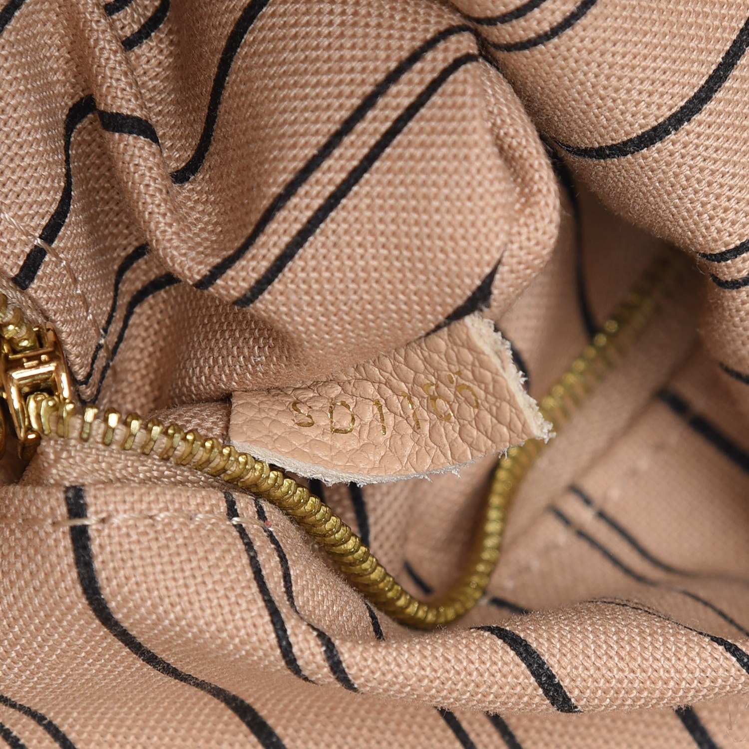 Louis Vuitton Empreinte Bagatelle Dune 8 of 15