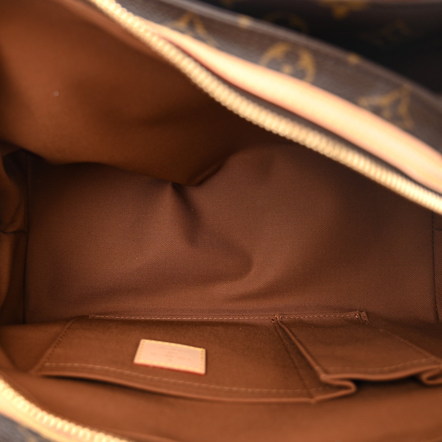 Louis Vuitton Monogram Riveting 5 of 10