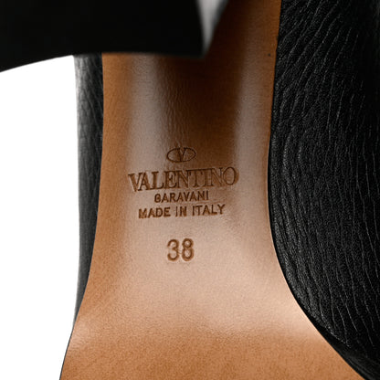 Valentino Garavani Grainy Calfskin Rockstud Chelsea 90mm Ankle Boots 38 Black 8 of 8