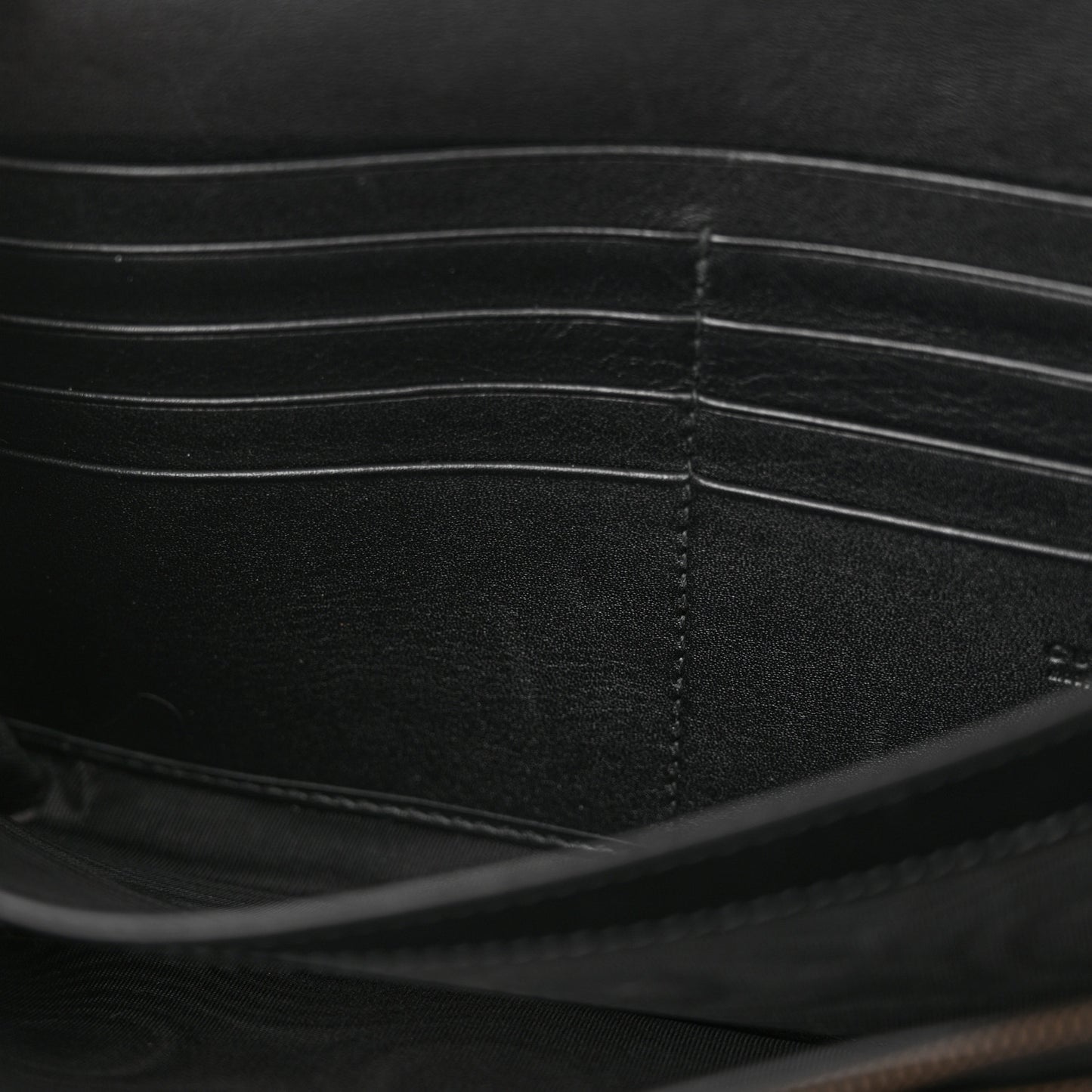 Calfskin Matelasse GG Marmont Chain Wallet Black