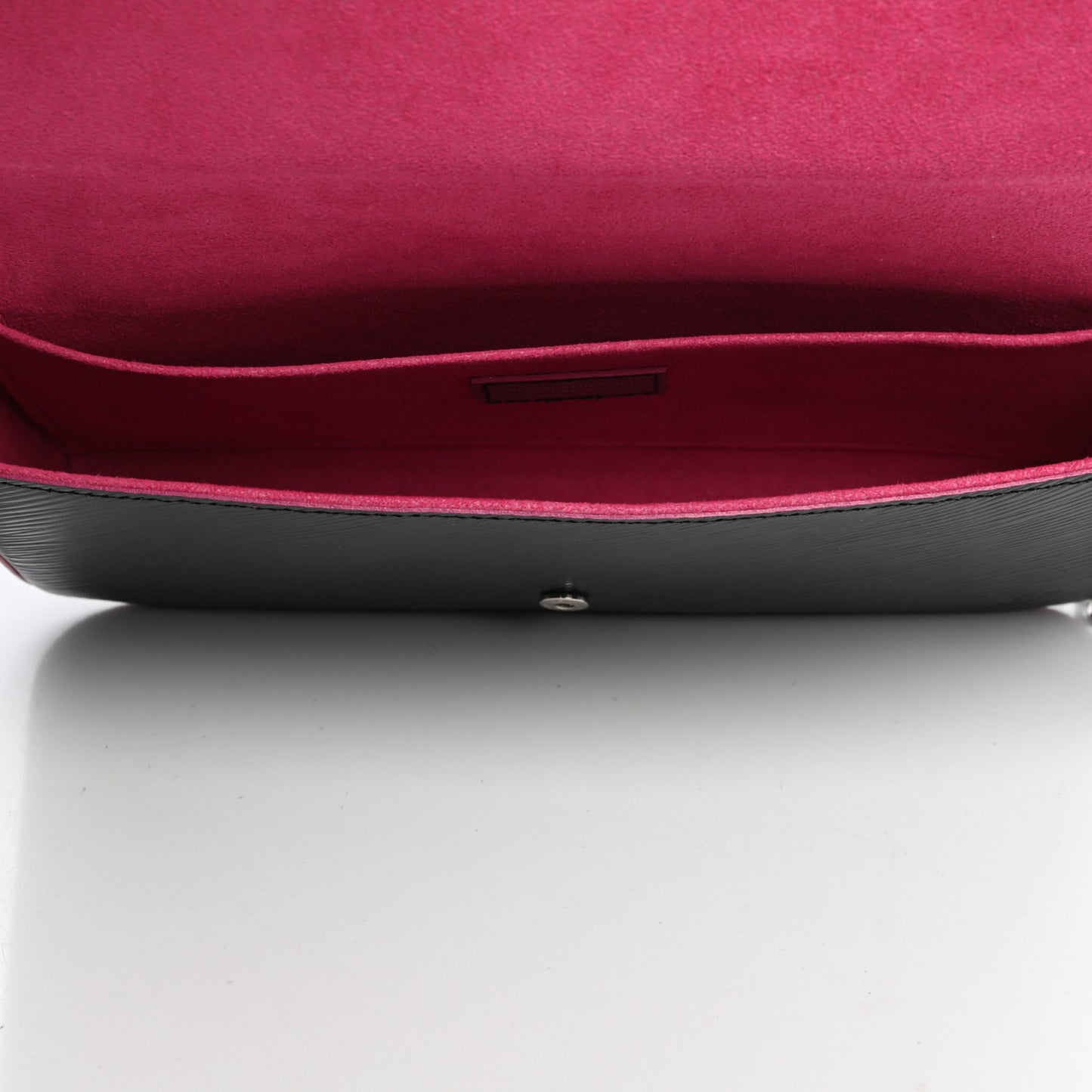 Epi Pochette Felicie Black Hot Pink