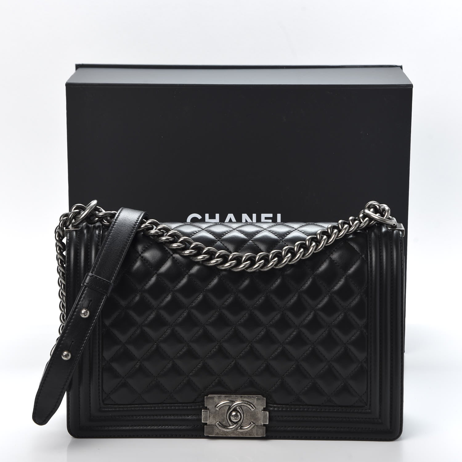 Chanel Lambskin Quilted New Medium Boy Flap Black 10 of 10