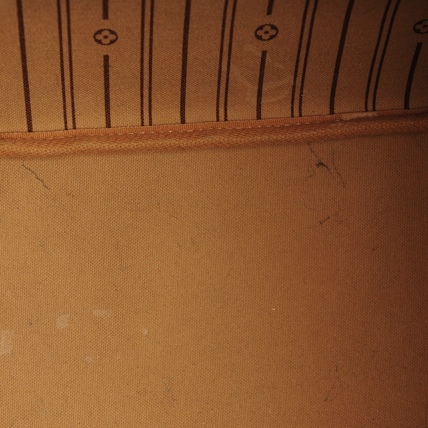 Louis Vuitton Monogram Neverfull MM 8 of 8