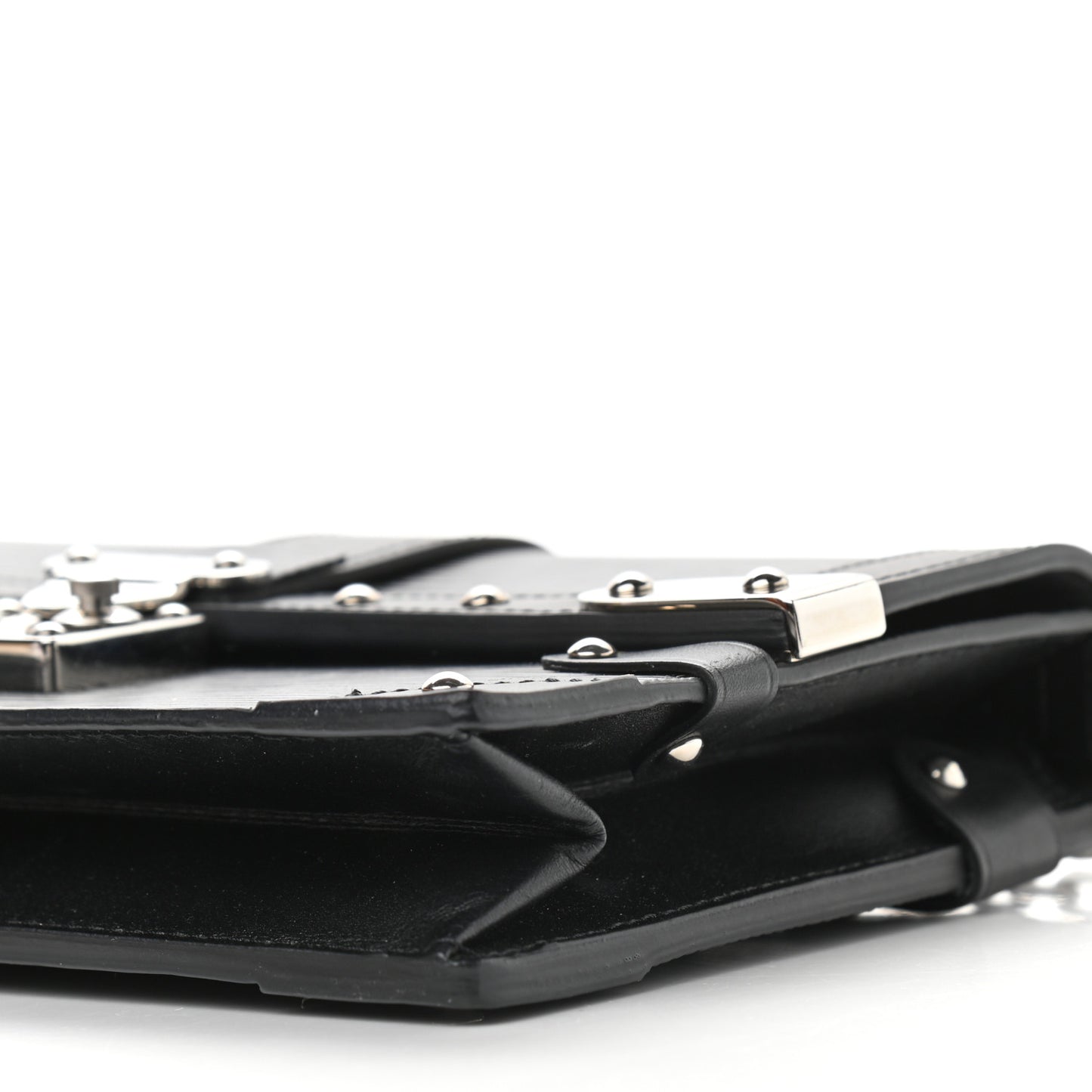 Epi Trunk Chain Wallet Black