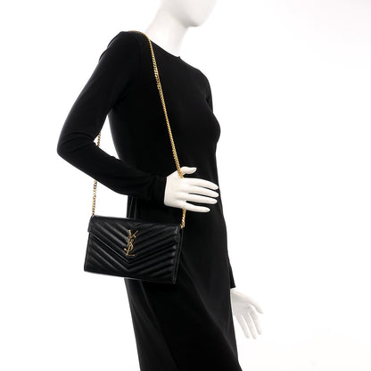 Saint Laurent Grain De Poudre Matelasse Chevron Medium Monogram Chain Wallet Black 2 of 9