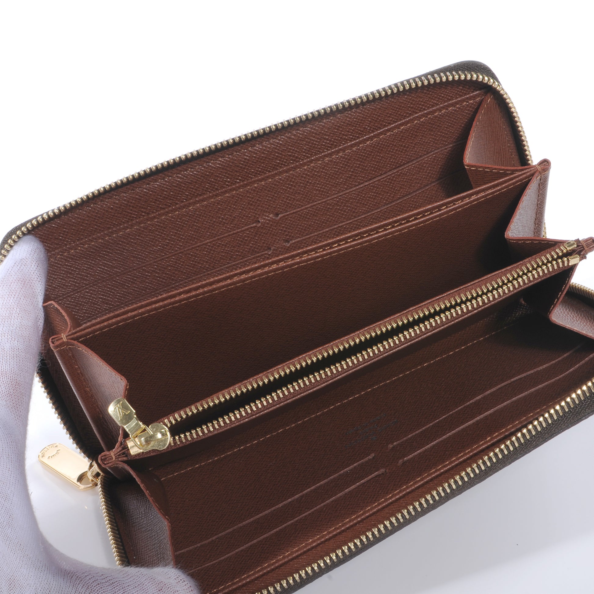 Louis Vuitton Monogram Zippy Wallet 4 of 6